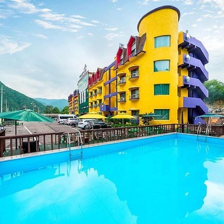 Inje Baekdam Stay Tourist Hotel エクステリア 写真